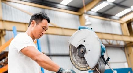 月薪八千轉身一萬 傳統制造業與互聯網生活服務的人才爭奪戰